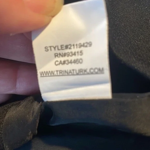 Trina Turk Black Skirt Size 8 - Picture 12 of 12